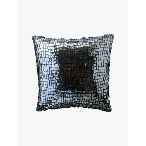 Gümüş Renk Pullu Payetli Yastık Kırlent Kılıfı 45x45 cm.